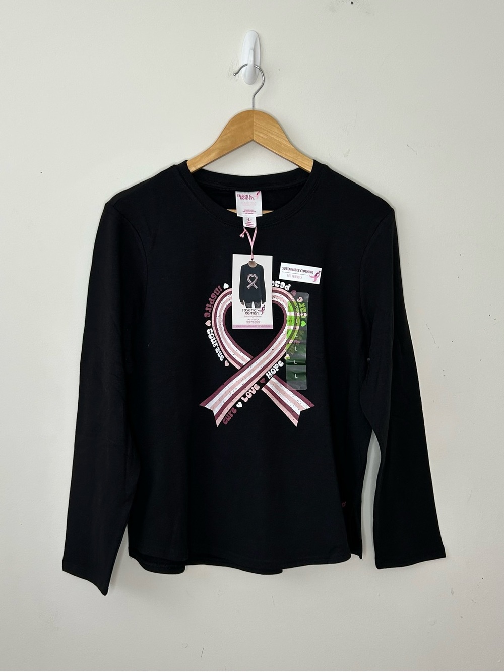 Susan G. Komen Women’s Black Graphic Print Logo Crew Neck T-Shirt Long Sleeve L